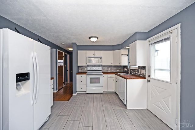 268 Shirljune Drive, Reading, OH 45215