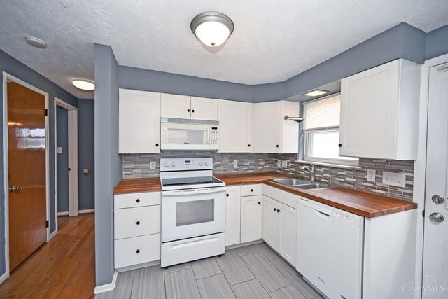 268 Shirljune Drive, Reading, OH 45215