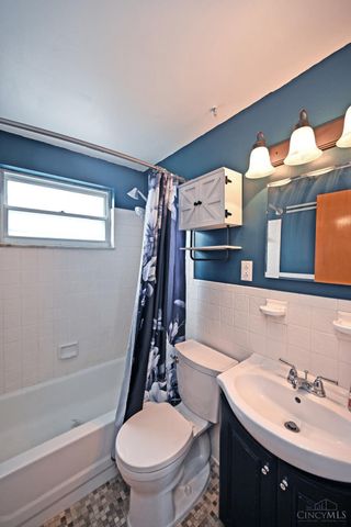 268 Shirljune Drive, Reading, OH 45215