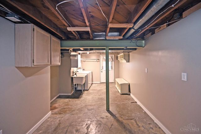 268 Shirljune Drive, Reading, OH 45215