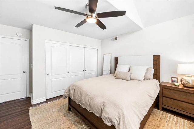 754 Joann B, Costa Mesa, CA 92627