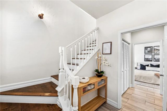 754 Joann B, Costa Mesa, CA 92627