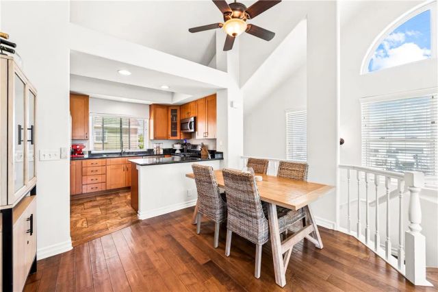 754 Joann B, Costa Mesa, CA 92627