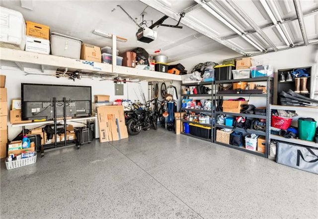 754 Joann B, Costa Mesa, CA 92627