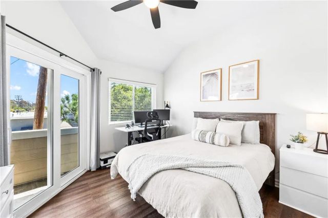 754 Joann B, Costa Mesa, CA 92627