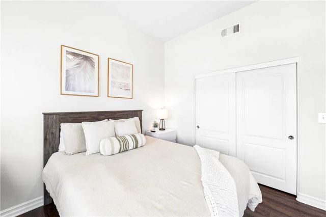 754 Joann B, Costa Mesa, CA 92627
