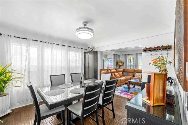 512 W 41st Place, Los Angeles, CA 90037