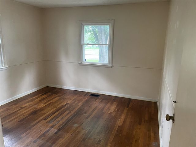 3406 Pitkin Avenue, Flint, MI 48506
