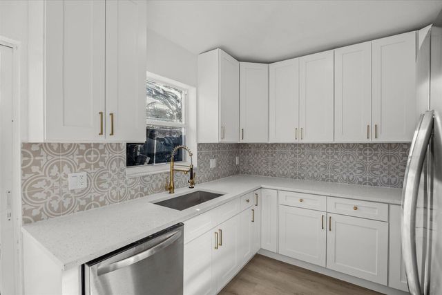 1561 NW 7th Lane, Pompano Beach, FL 33060