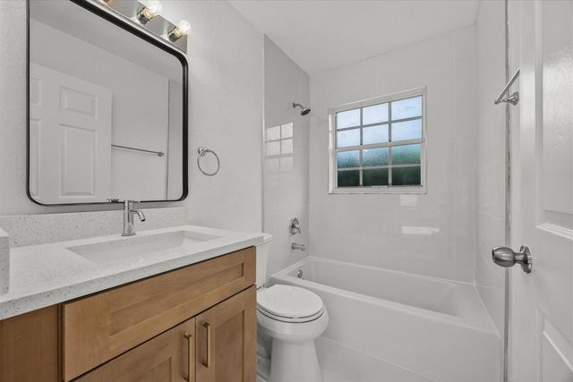 1561 NW 7th Lane, Pompano Beach, FL 33060