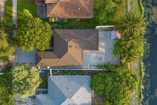 1561 NW 7th Lane, Pompano Beach, FL 33060