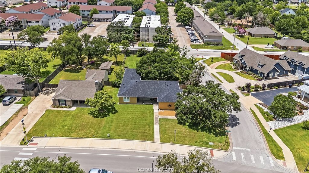 413 Walton Drive, College Station, TX 77840 — photo 2