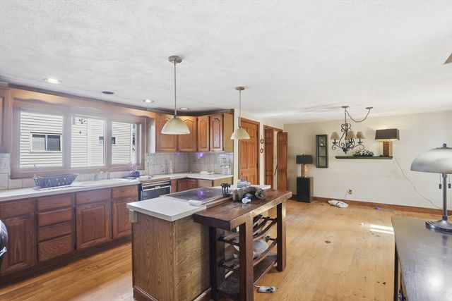 12 Boston Street, Lynn, MA 01904