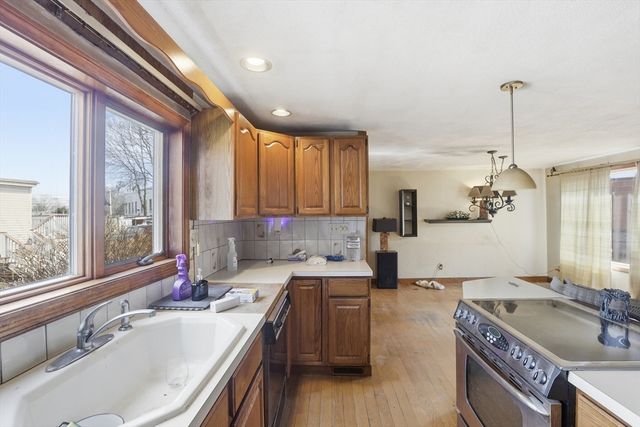 12 Boston Street, Lynn, MA 01904