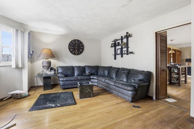 12 Boston Street, Lynn, MA 01904