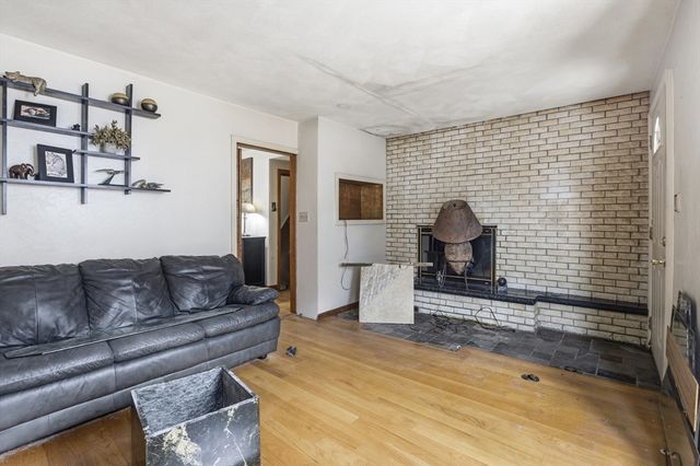 12 Boston Street, Lynn, MA 01904