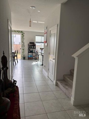 2645 Newberry St, Fairfield, CA 94533