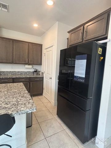 2645 Newberry St, Fairfield, CA 94533