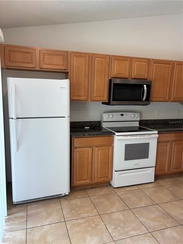 6 WOOD AMBER LANE A, Palm Coast, FL 32164