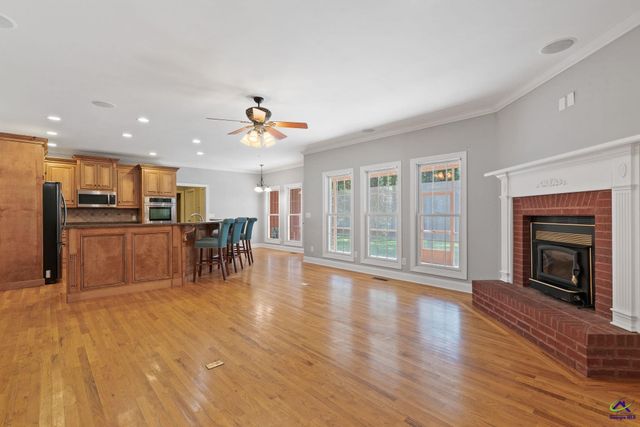 502 Arons Court, Perry, GA 31069