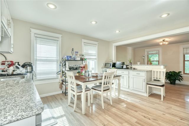 10 Menlo Place, Rochester, NY 14620