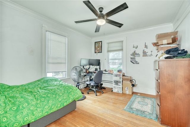 10 Menlo Place, Rochester, NY 14620