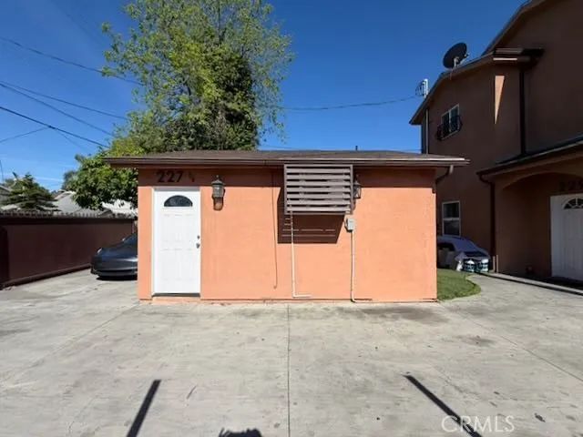 227 E 84th, Los Angeles, CA 90003