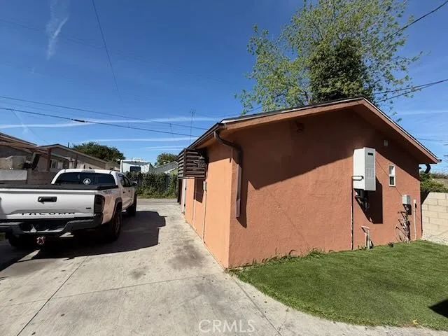 227 E 84th, Los Angeles, CA 90003