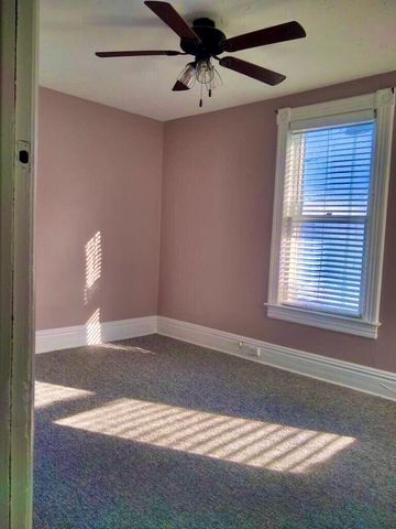 724 W 6th Street, Winona, MN 55987