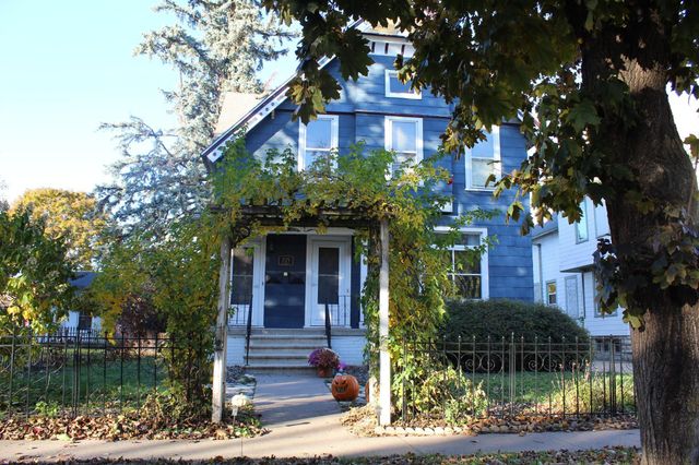 724 W 6th Street, Winona, MN 55987