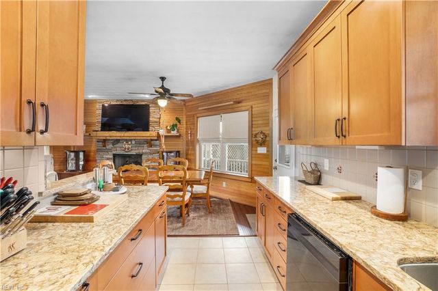 337 Woodleigh RD, Knotts Island, NC 27950