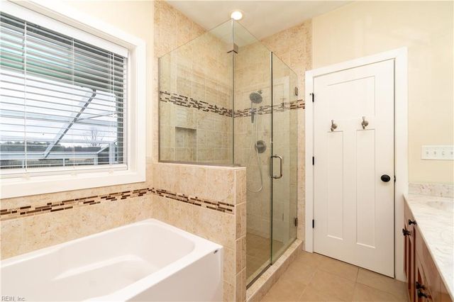 337 Woodleigh RD, Knotts Island, NC 27950