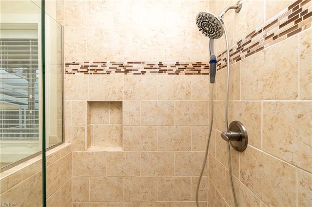 337 Woodleigh RD, Knotts Island, NC 27950