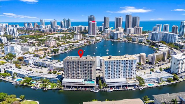 437 Golden Isles Dr 11J, Hallandale Beach, FL 33009