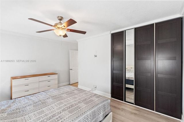 437 Golden Isles Dr 11J, Hallandale Beach, FL 33009