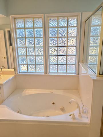 8921 Bontura Road, Granbury, TX 76049