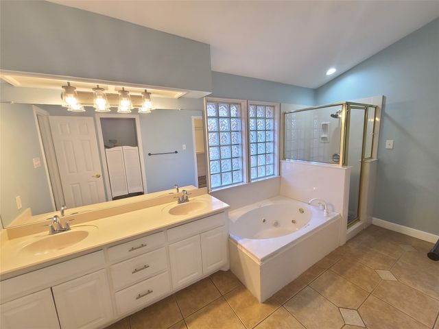 8921 Bontura Road, Granbury, TX 76049