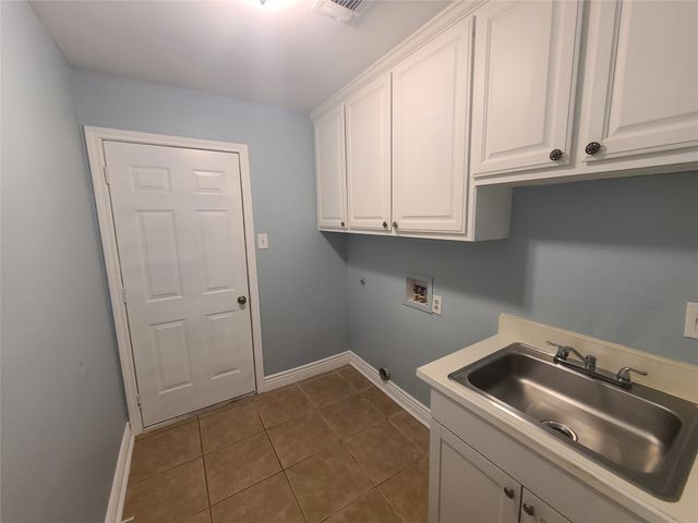 8921 Bontura Road, Granbury, TX 76049