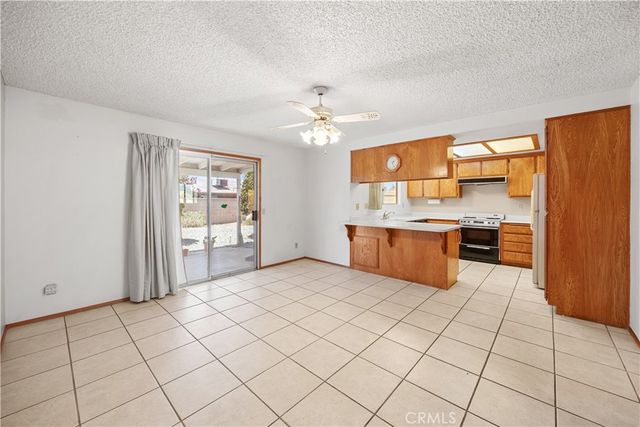 781 Somerset Court, Hemet, CA 92545