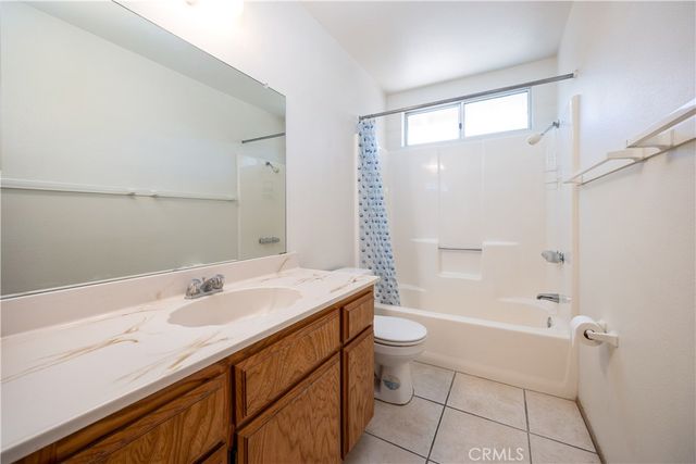 781 Somerset Court, Hemet, CA 92545