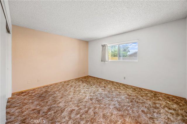 781 Somerset Court, Hemet, CA 92545