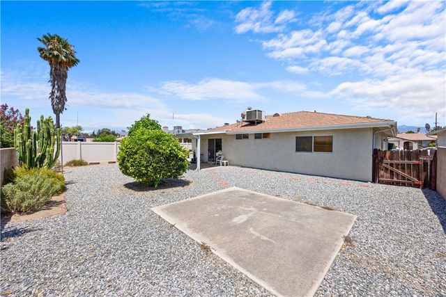 781 Somerset Court, Hemet, CA 92545