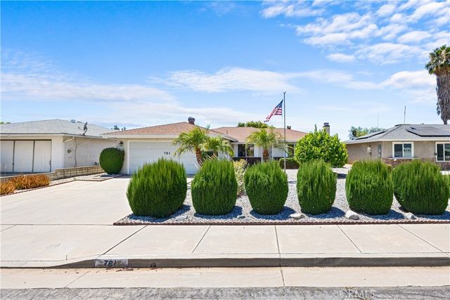 781 Somerset Court, Hemet, CA 92545