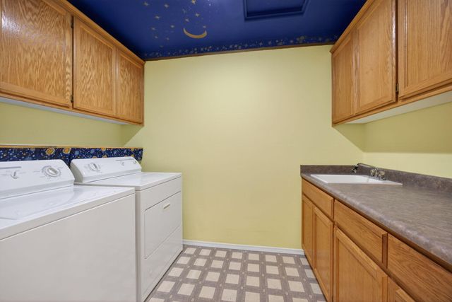 262 Meadow Drive, Ashland, OR 97520