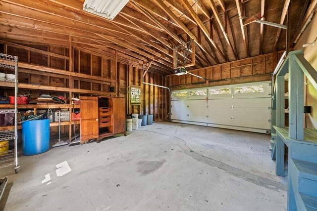 770 Shore Rd, Bourne, MA 02559