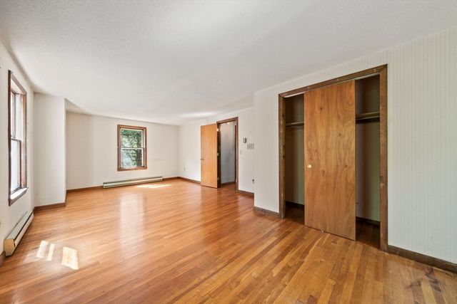 770 Shore Rd, Bourne, MA 02559