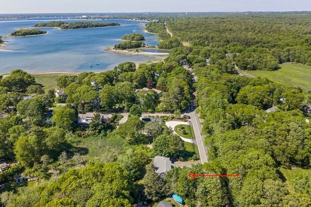770 Shore Rd, Bourne, MA 02559