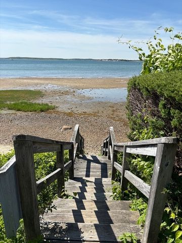770 Shore Rd, Bourne, MA 02559