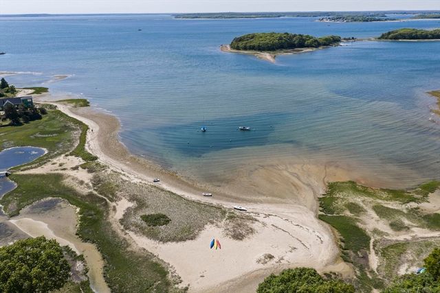 770 Shore Rd, Bourne, MA 02559