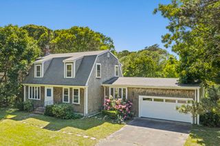 770 Shore Rd, Bourne, MA 02559